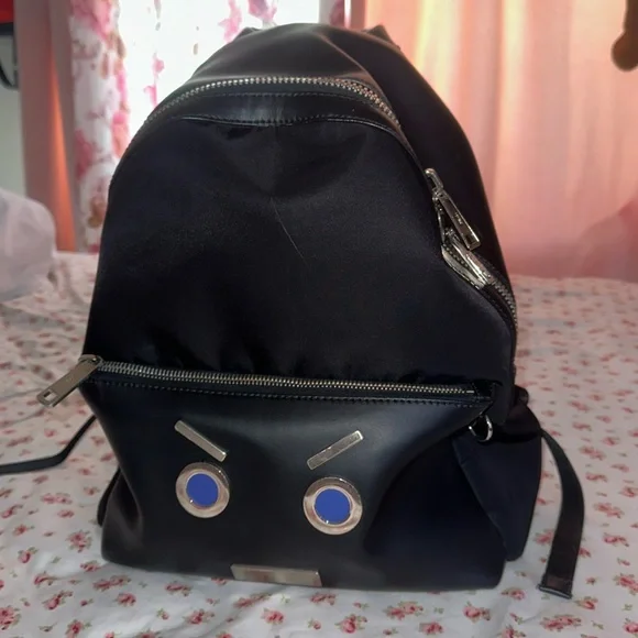 Fendi backpack - Picture 1 of 6